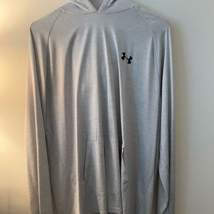 Under Armour thin pullover
